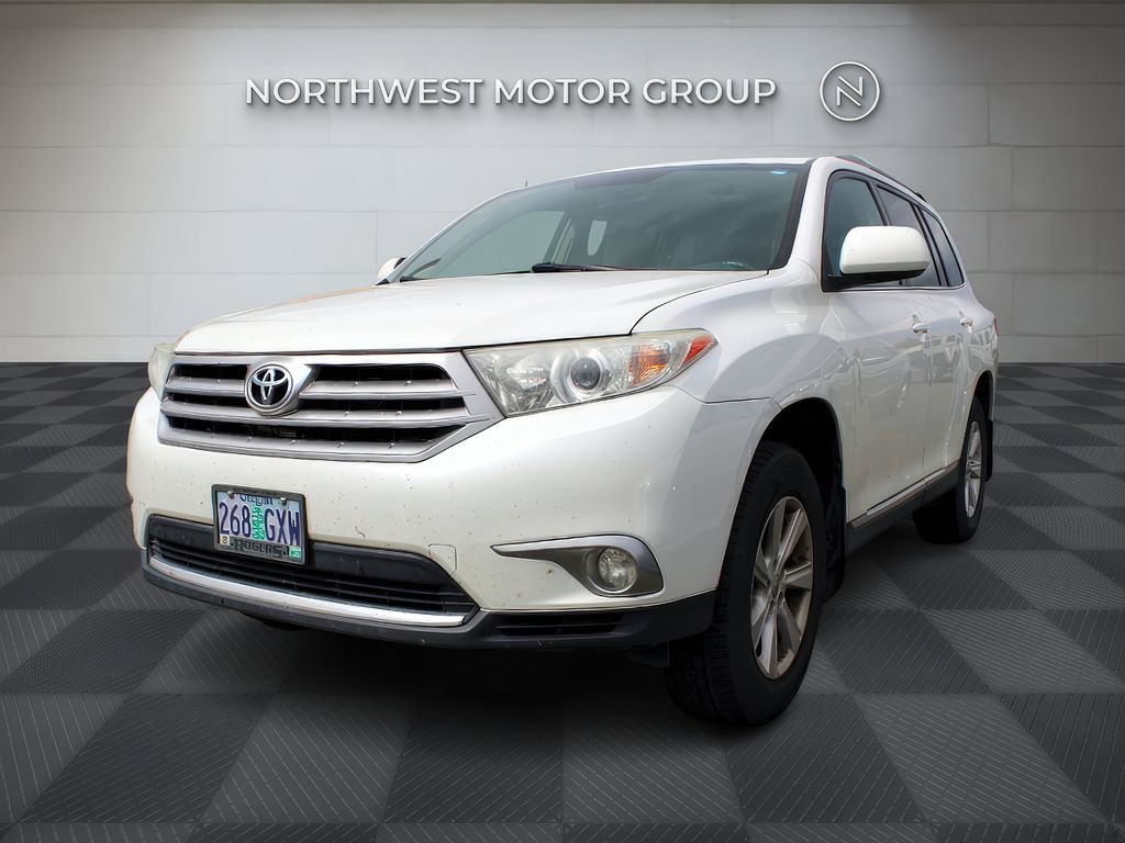 2012 Toyota Highlander Base photo 2