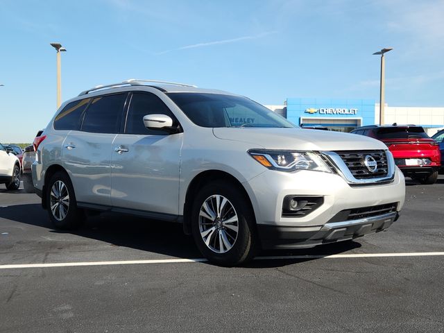 2020 Nissan Pathfinder S photo 4