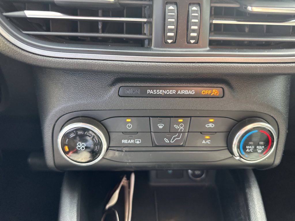 2020 Ford Escape S photo 24