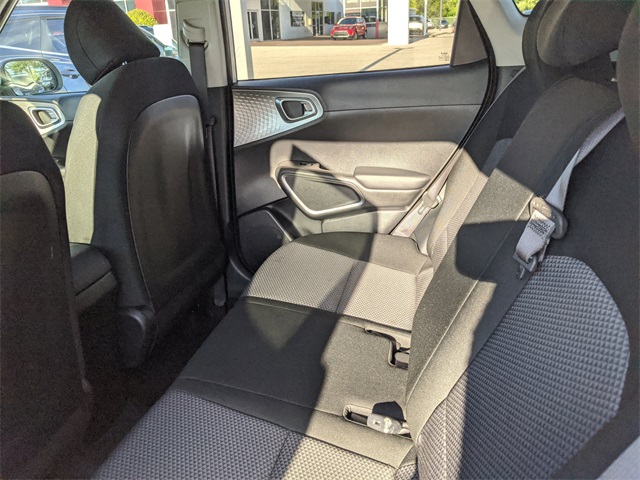 2023 Kia Soul LX photo 15