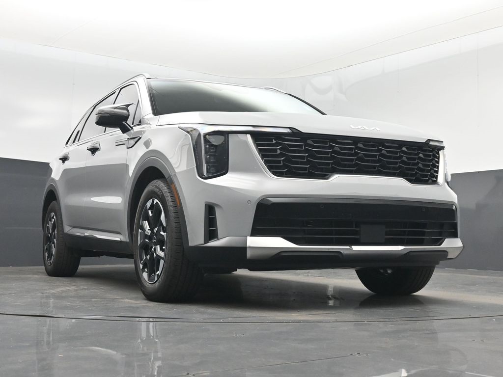 2025 Kia Sorento S photo 27