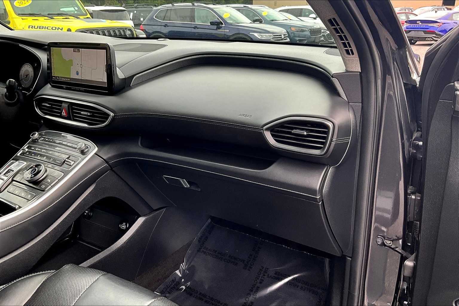 2022 Hyundai Santa Fe Limited photo 17