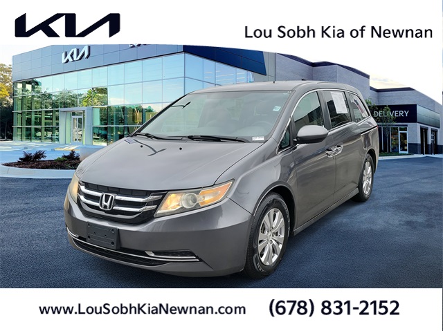 2016 Honda Odyssey SE's photo