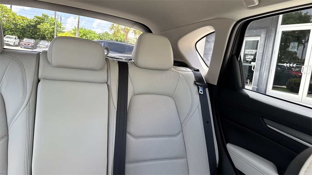 2024 Mazda CX-5 2.5 Premium Plus photo 17