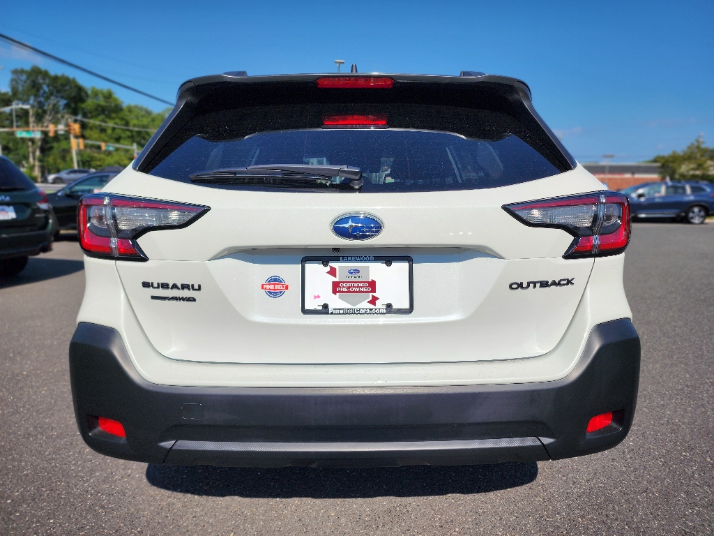 2023 Subaru Outback Onyx Edition photo 13