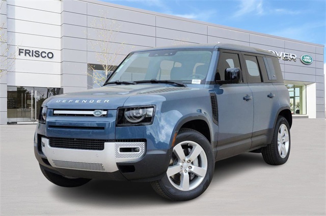 2024 Land Rover Defender S's photo