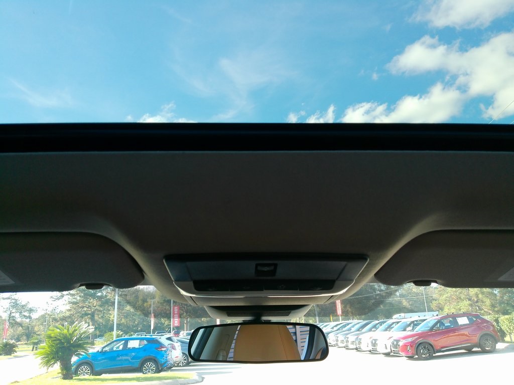 2025 Nissan Sentra SV photo 22