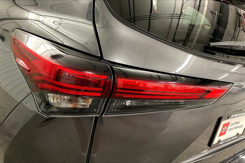 2022 Toyota Highlander Hybrid XLE photo 29