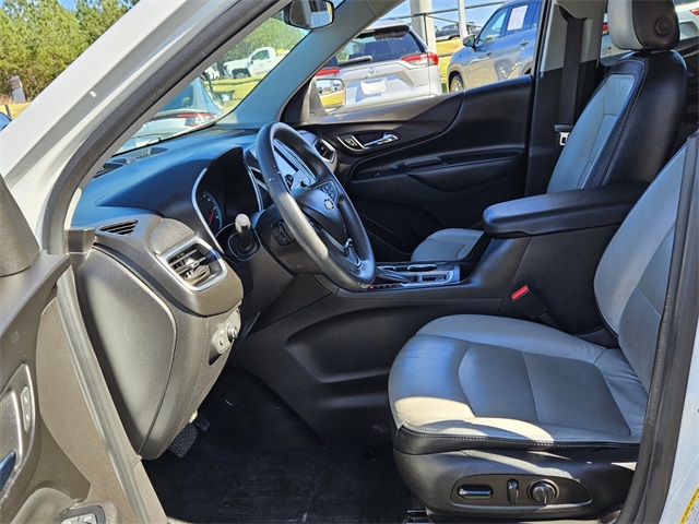 2018 Chevrolet Equinox LT photo 4