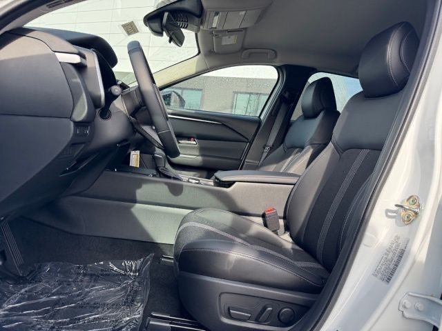 2025 Mazda CX-50 Preferred photo 17
