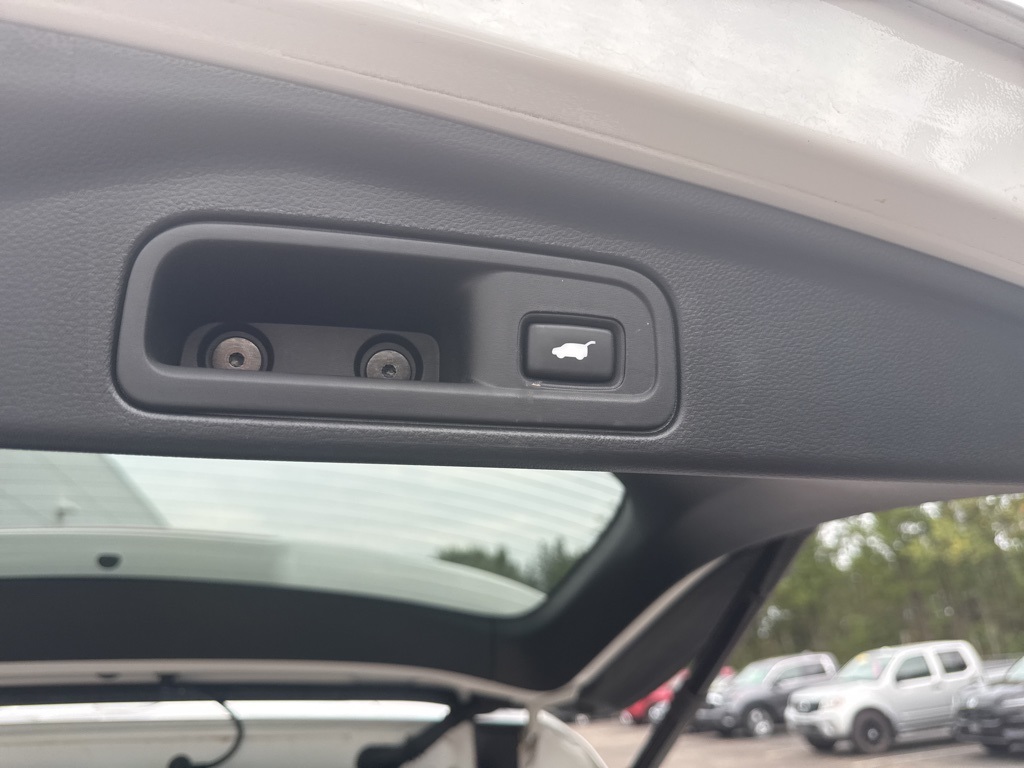 2022 Honda Pilot Touring photo 12