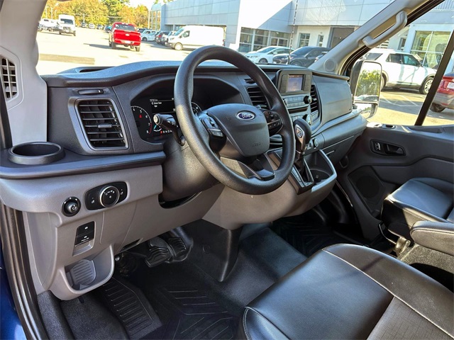 2022 Ford Transit photo 9