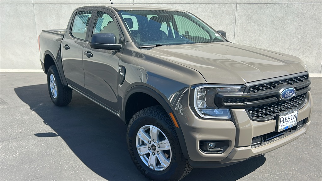 2025 Ford Ranger XL's photo