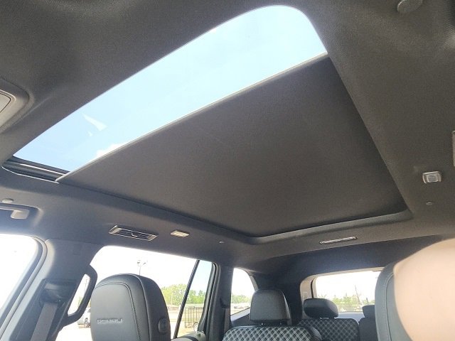2025 Gmc Acadia Denali photo 39