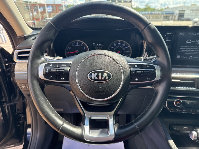 2021 Kia K5 EX photo 24