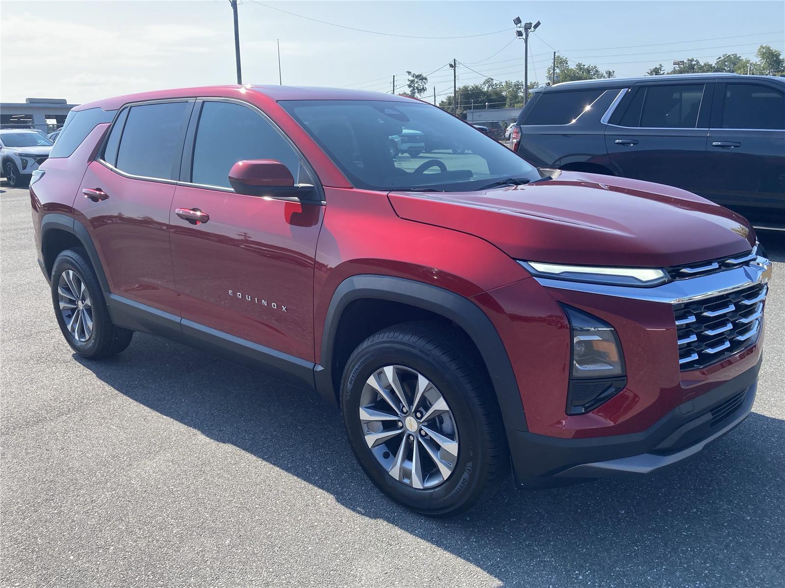 2026 Chevrolet Equinox LT photo 2