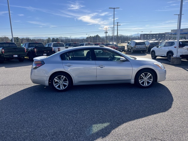 2012 Nissan Altima 3.5 SR photo 4