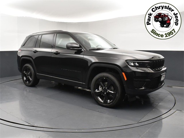 New 2025 Jeep Grand Cherokee Altitude X Sport Utility in