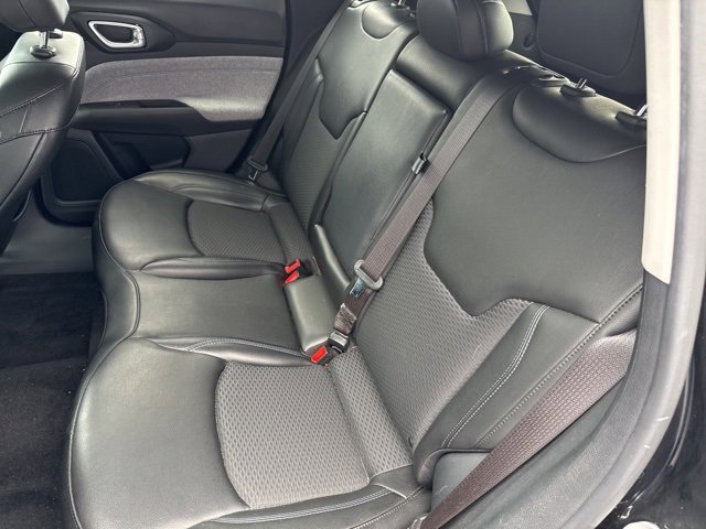 2022 Jeep Compass Latitude photo 3