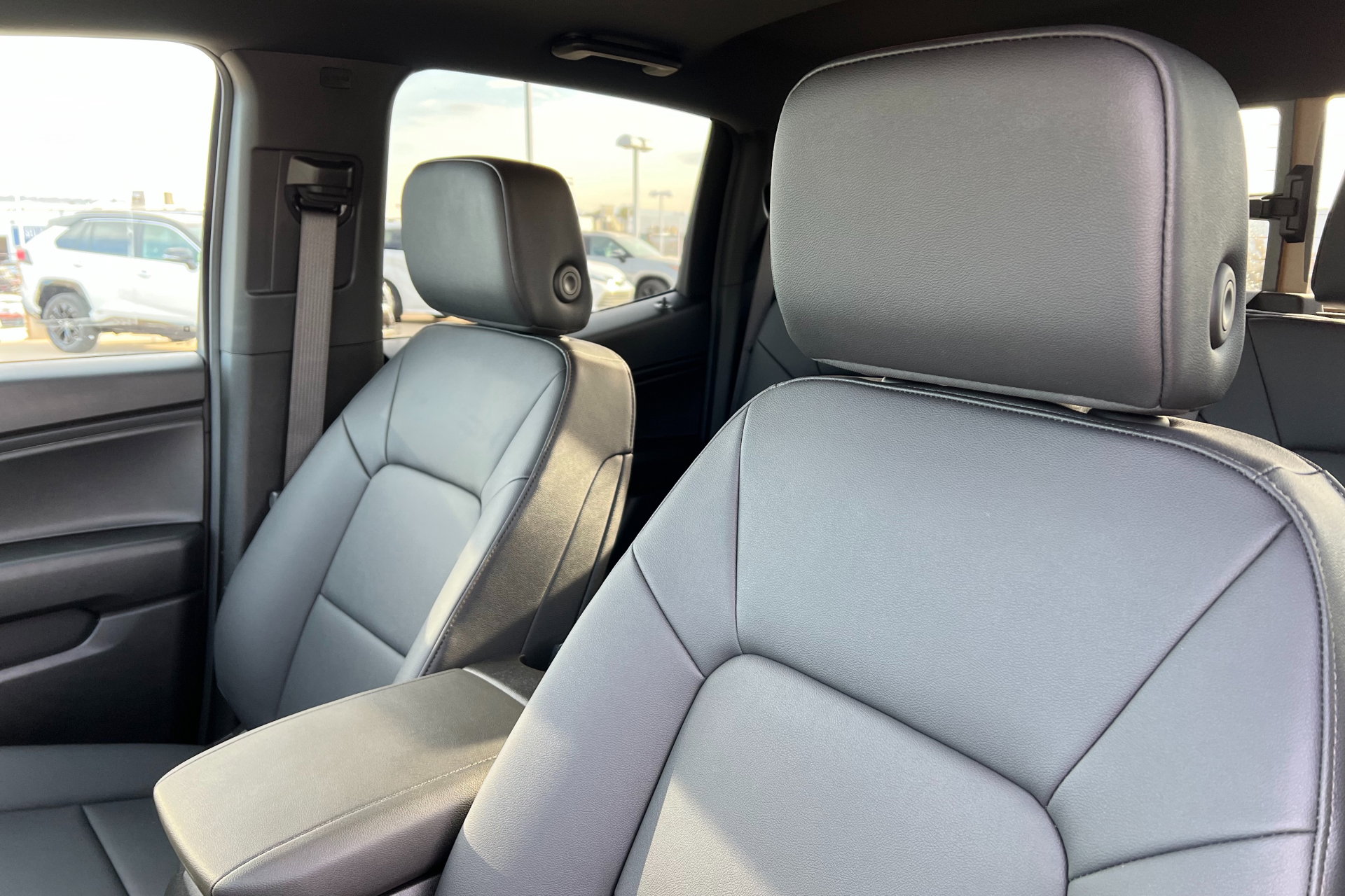 2025 Chevrolet Colorado Trail Boss photo 16
