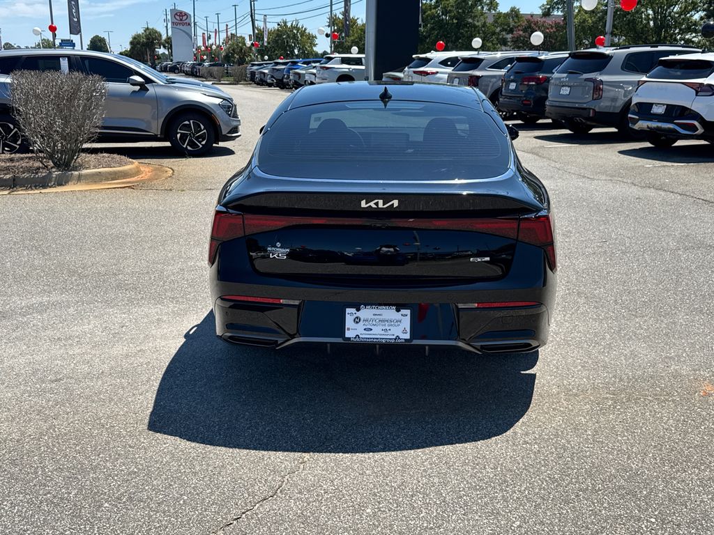 2025 Kia K5 GT-Line photo 4
