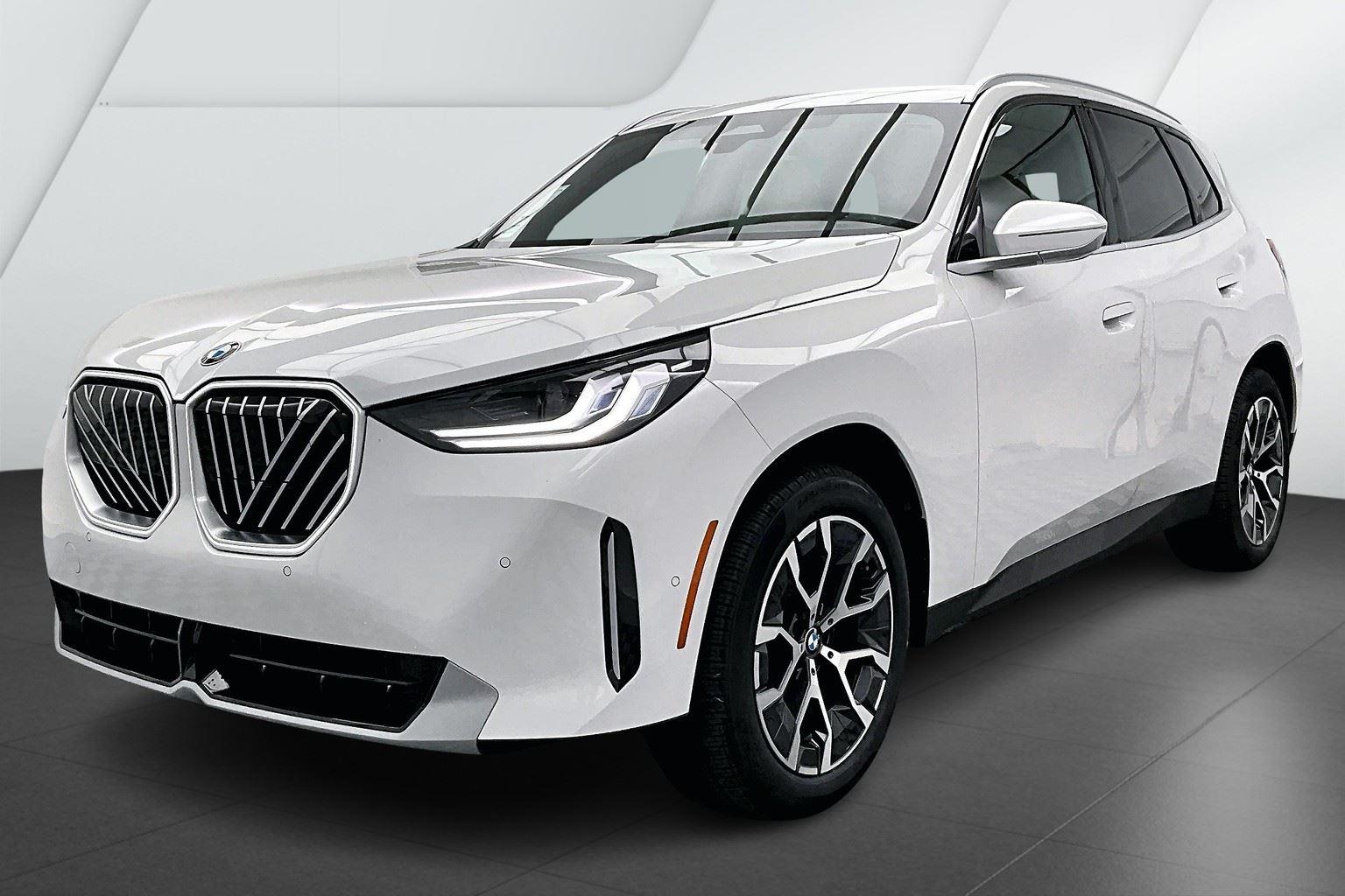 2026 BMW X3 30's photo