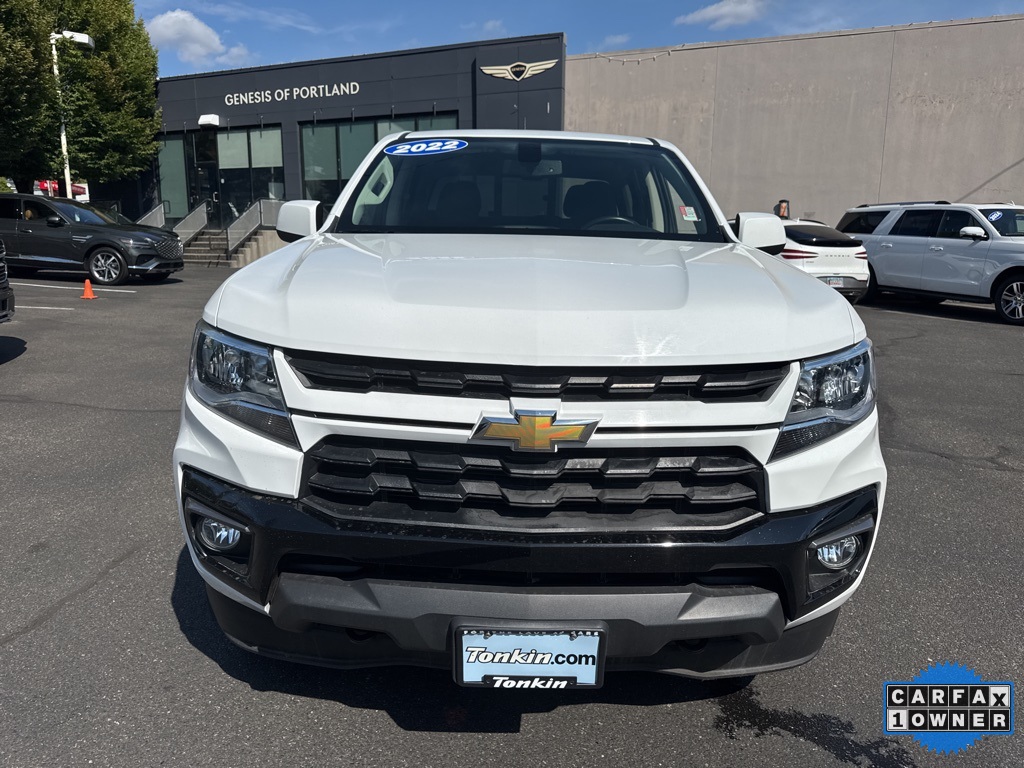 2022 Chevrolet Colorado LT photo 2