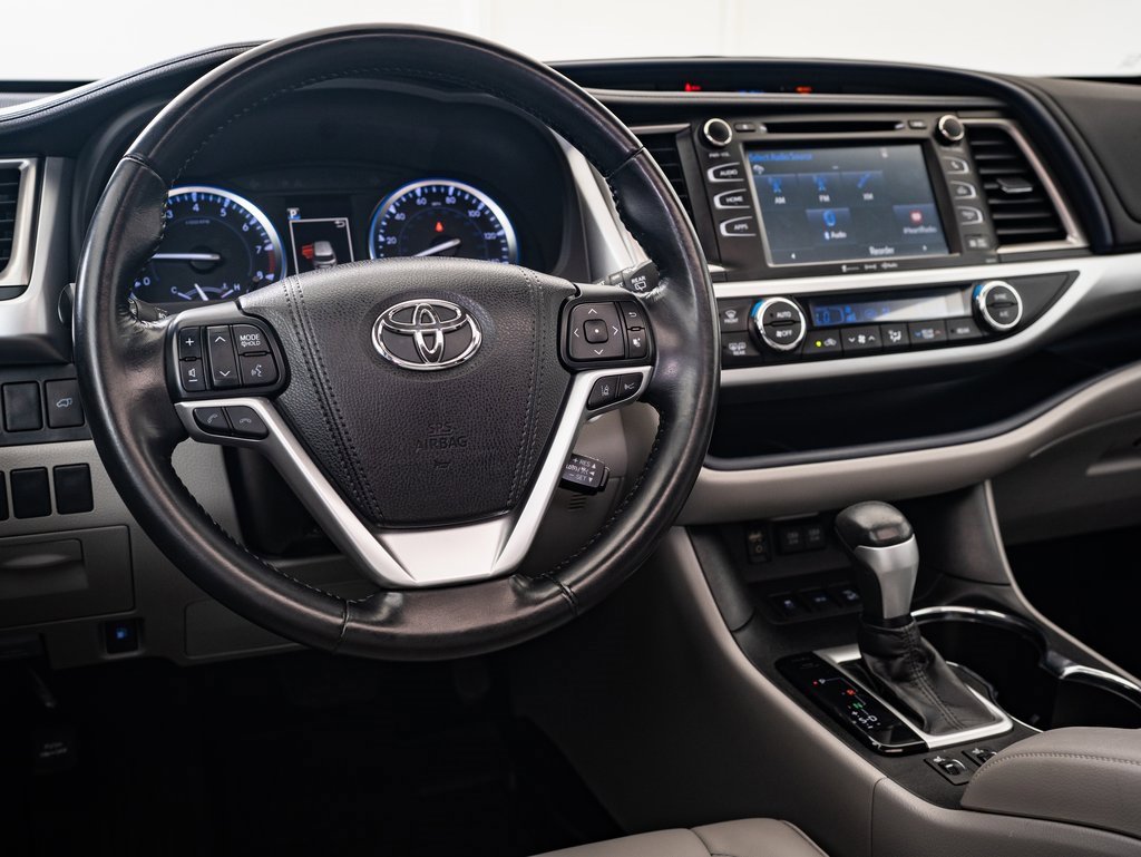 2018 Toyota Highlander XLE photo 4