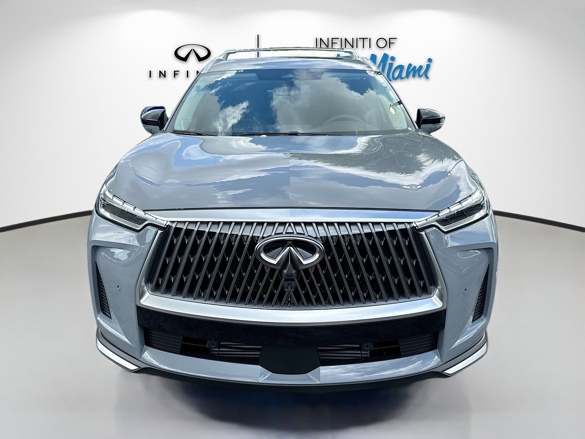 2026 Infiniti QX60 Luxe AWD photo 2