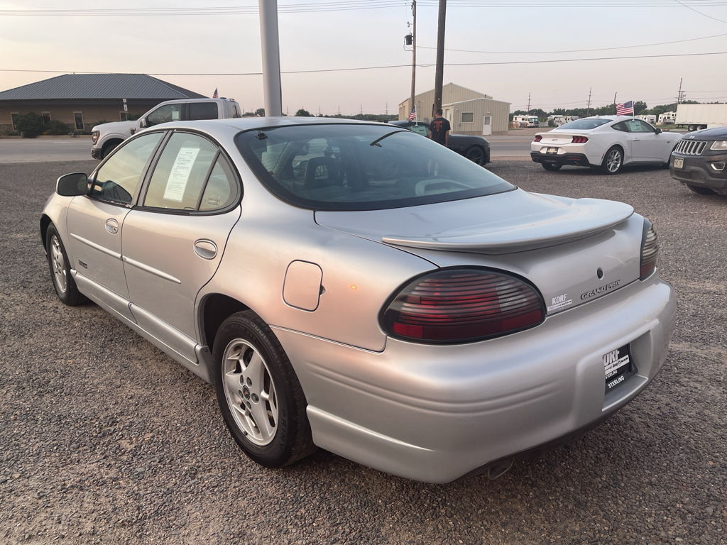 2002 Pontiac Grand Prix GTP photo 4