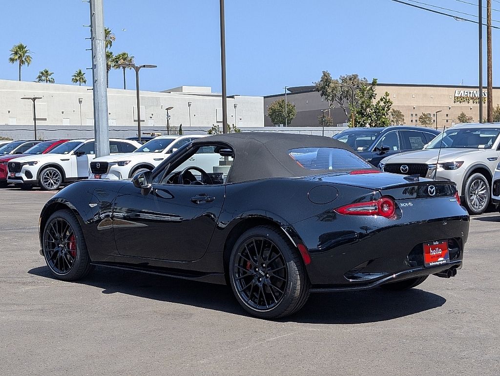 2025 Mazda MX-5 Miata Miata photo 9