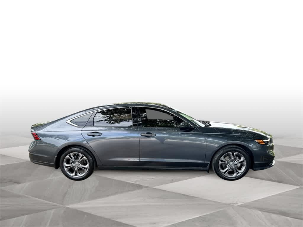 2023 Honda Accord EX photo 8