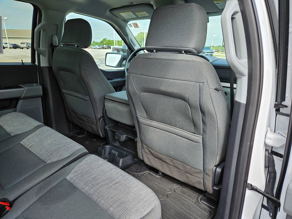 2023 Ford F-150 XLT photo 25