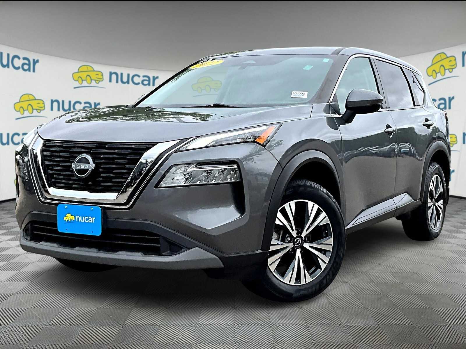 2022 Nissan Rogue SV photo 2