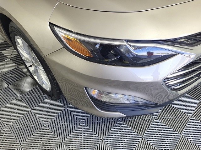 2024 Chevrolet Malibu 1LT photo 3