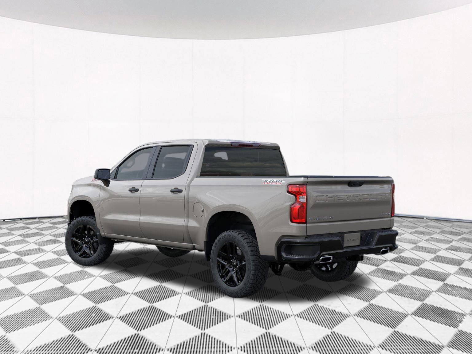 2026 Chevrolet Silverado 1500 Custom Trail Boss photo 2