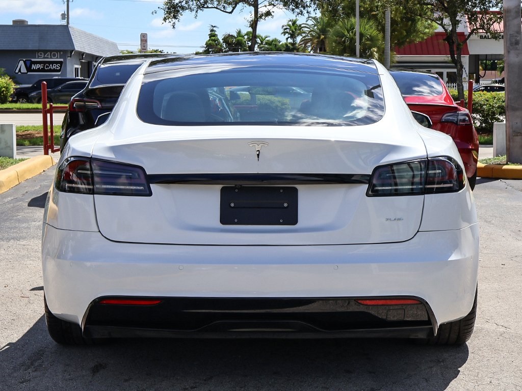 2022 Tesla Model S photo 7