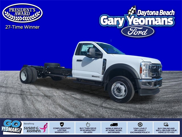 2026 Ford F-600 Super Duty Chassis Cab XL's photo