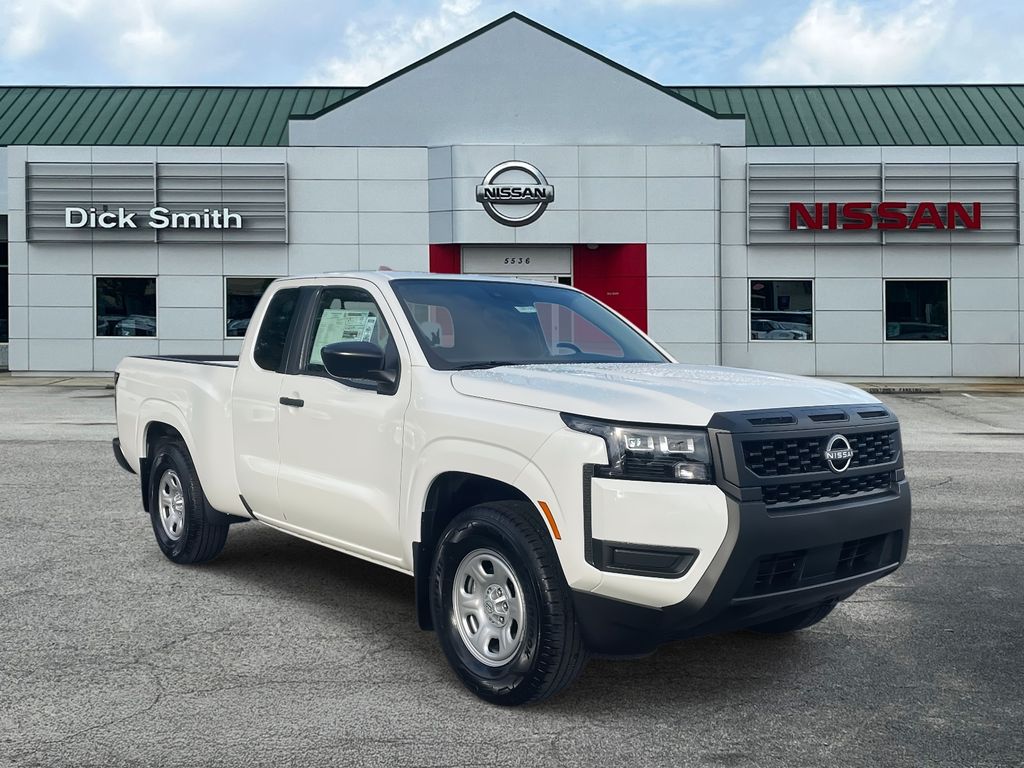 2026 Nissan Frontier S's photo