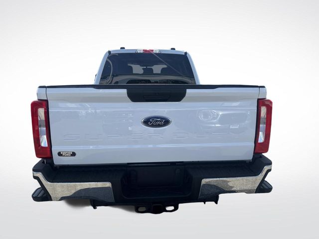 2023 Ford F-250 photo 4