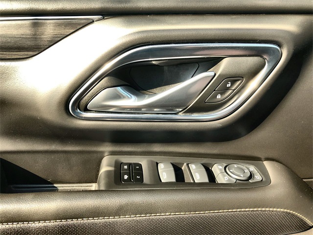 2024 Gmc Yukon XL SLT photo 5