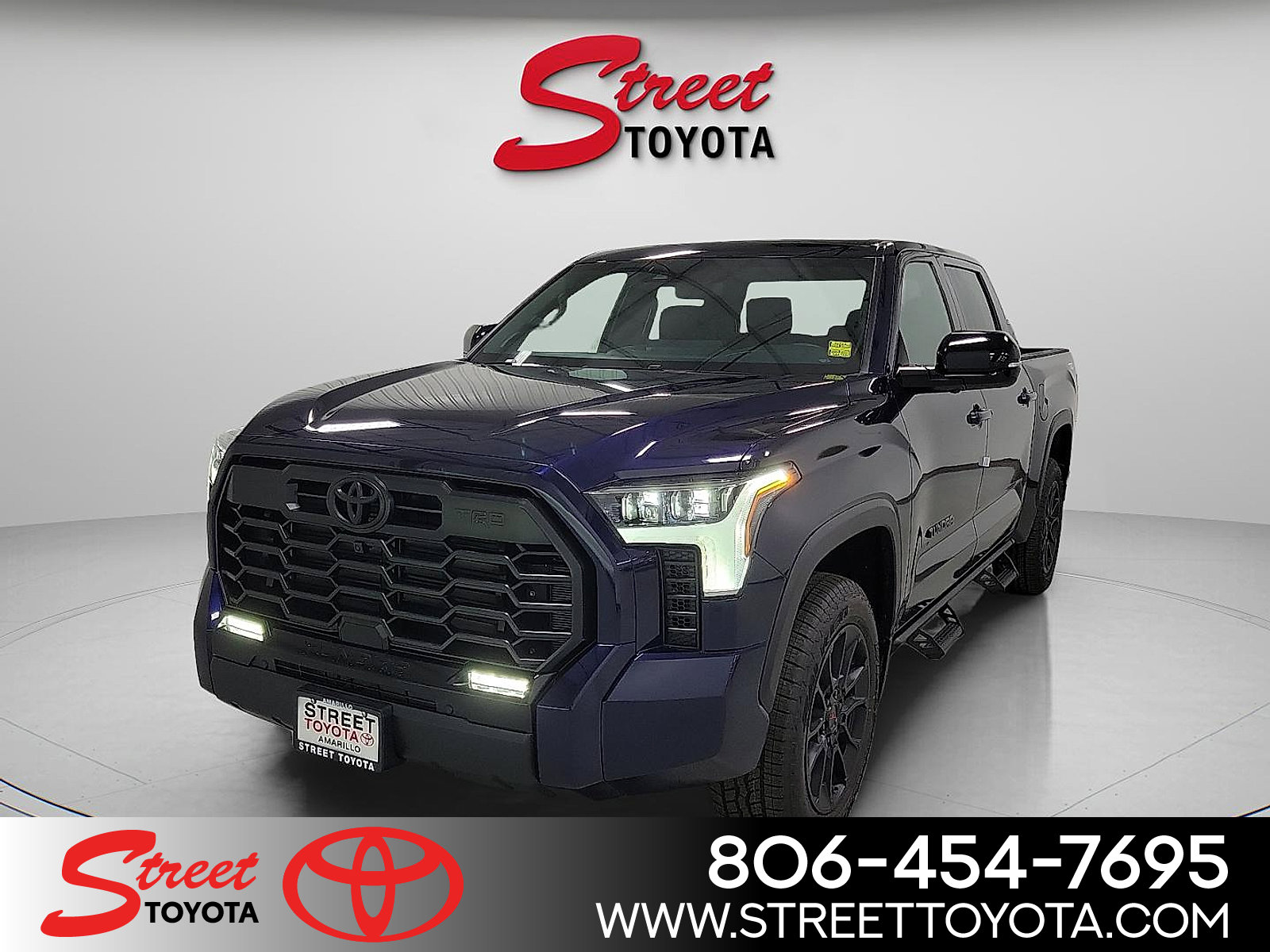 2026 Toyota Tundra Limited's photo