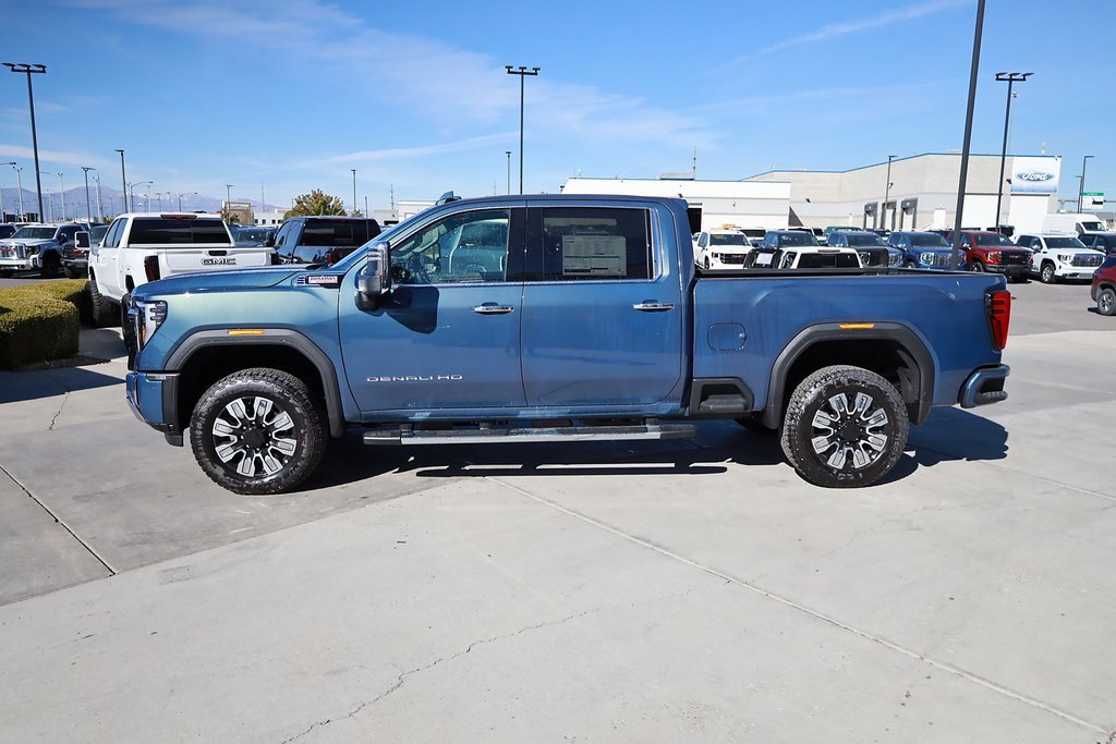 2026 Gmc Sierra 2500 HD Denali photo 3