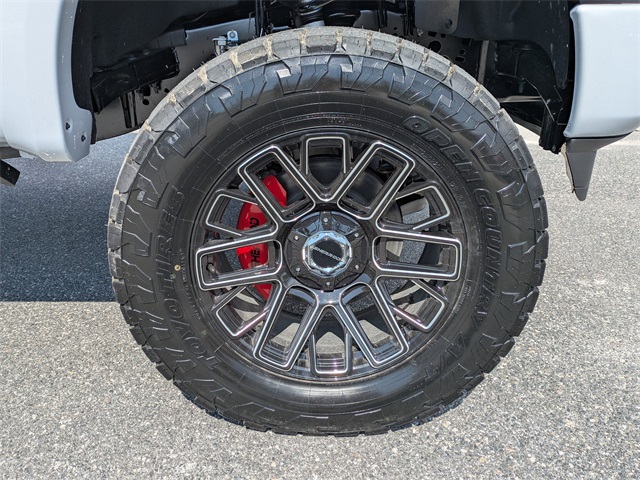 2025 Ford F-150 XLT photo 11