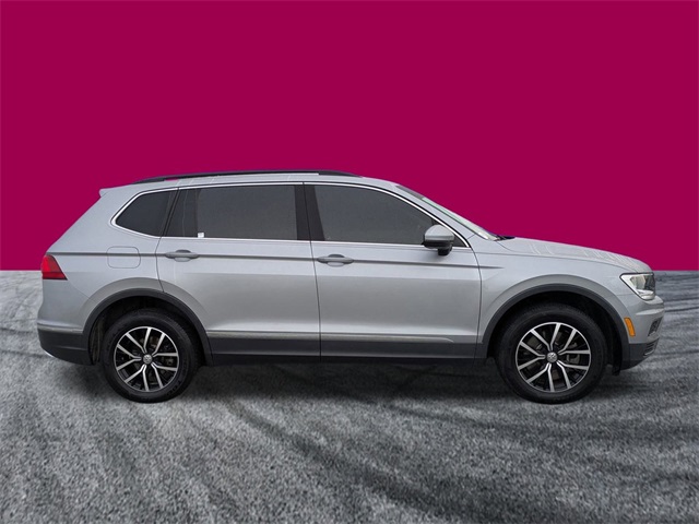 2021 Volkswagen Tiguan SE photo 3