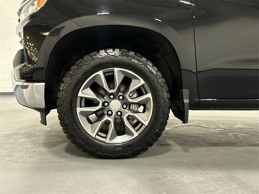 2022 Chevrolet Silverado 1500 LT photo 17