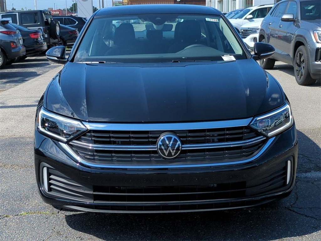 2024 Volkswagen Jetta 1.5T SEL photo 2