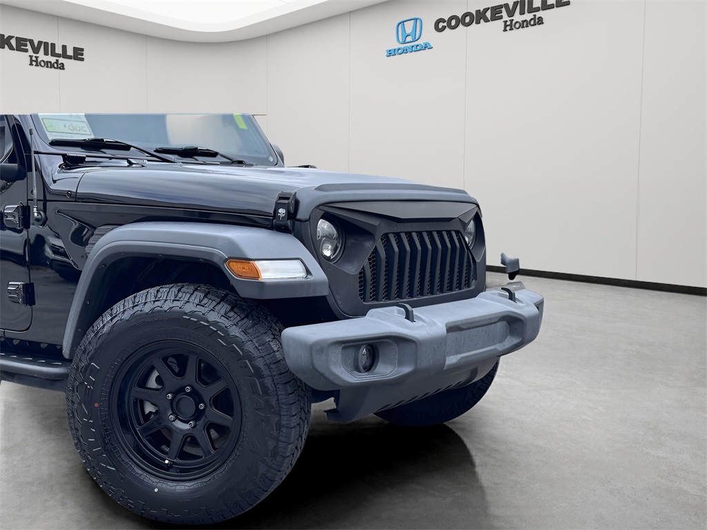 2018 Jeep Wrangler Unlimited Sport S photo 3