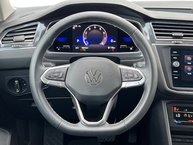 2022 Volkswagen Tiguan SE photo 27