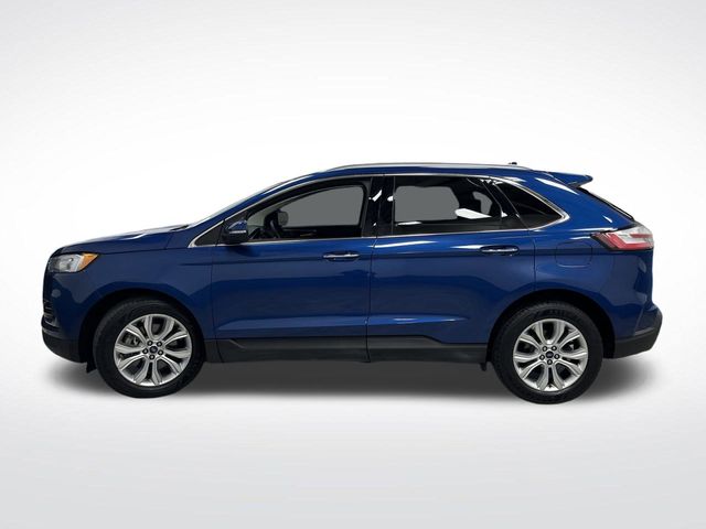 2020 Ford Edge Titanium photo 11